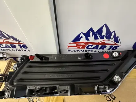 Катафот, хром накладка заднего бампера LC300 за 80 000 тг. в Астана – фото 3