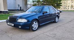 Mercedes-Benz C 180 1998 года за 2 770 000 тг. в Астана