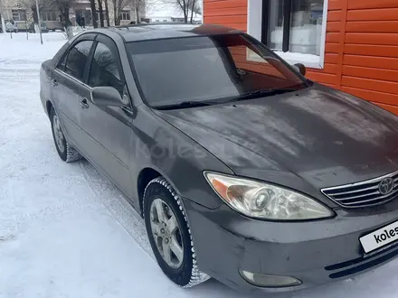 Toyota Camry 2002 года за 4 500 000 тг. в Жанаарка – фото 2