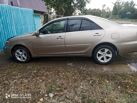 Toyota Camry 2001 года за 3 500 000 тг. в Усть-Каменогорск – фото 3
