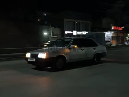 ВАЗ (Lada) 21099 2002 года за 900 000 тг. в Шымкент