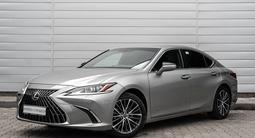 Lexus ES 250 2022 года за 23 500 000 тг. в Астана