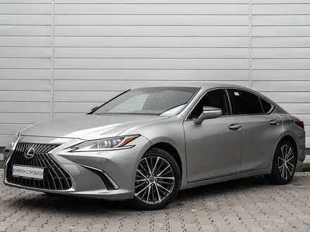 Lexus ES 250 2022 года за 23 500 000 тг. в Астана