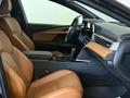 Toyota Camry Luxe eCVT 2025 года за 23 100 000 тг. в Астана – фото 6