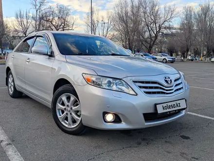 Toyota Camry 2010 года за 8 300 000 тг. в Тараз – фото 2