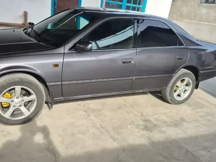 Toyota Camry 1998 года за 3 300 000 тг. в Жаркент – фото 4