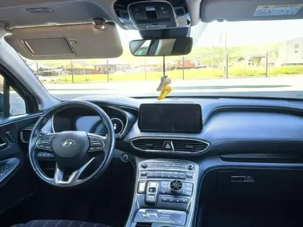 Hyundai Santa Fe 2023 года за 18 700 000 тг. в Усть-Каменогорск – фото 3