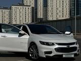 Chevrolet Malibu 2018 года за 9 100 000 тг. в Астана