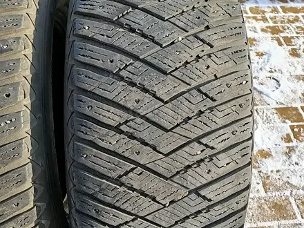 Шины 285/60 R18 — "GoodYear UltraGrip Ice Arctic" (Германия), зим за 75 000 тг. в Астана – фото 6