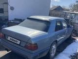 Mercedes-Benz E 260 1988 годаүшін1 100 000 тг. в Караганда – фото 2