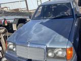 Mercedes-Benz E 260 1988 годаүшін1 100 000 тг. в Караганда – фото 4