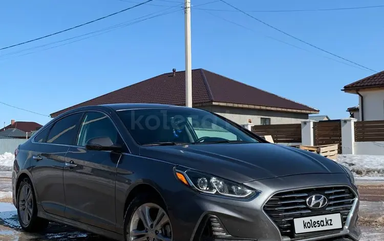 Hyundai Sonata 2017 годаүшін8 300 000 тг. в Астана