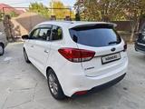 Kia Carens 2014 годаүшін7 300 000 тг. в Алматы – фото 2