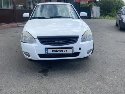 ВАЗ (Lada) Priora 2170 2012 года за 1 100 000 тг. в Усть-Каменогорск – фото 2