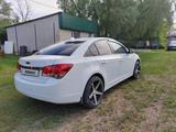 Chevrolet Cruze 2012 года за 3 990 000 тг. в Актобе – фото 4