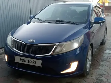 Kia Rio 2014 года за 5 000 000 тг. в Уральск – фото 2