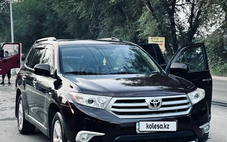 Toyota Highlander 2011 года за 9 500 000 тг. в Алматы