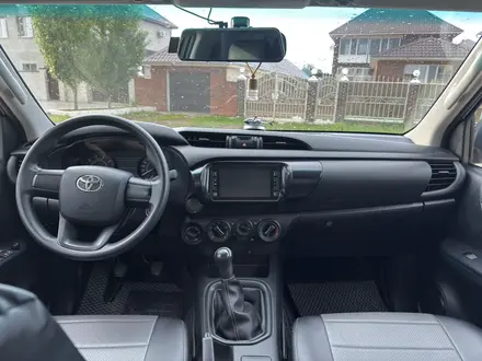 Toyota Hilux 2024 года за 23 000 000 тг. в Уральск – фото 4