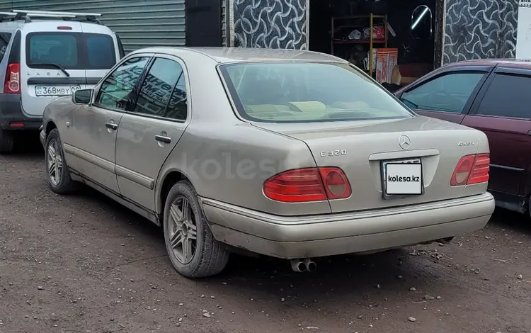 Mercedes-Benz E 320 1999 годаүшін3 600 000 тг. в Караганда