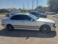 BMW 525 2001 годаfor4 555 555 тг. в Шымкент