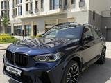 BMW X5 M 2022 года за 60 000 000 тг. в Астана