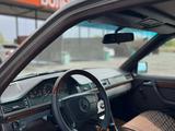 Mercedes-Benz E 220 1994 годаүшін2 100 000 тг. в Алматы – фото 5