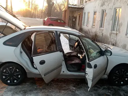 Renault Laguna 1997 года за 1 175 000 тг. в Караганда – фото 5