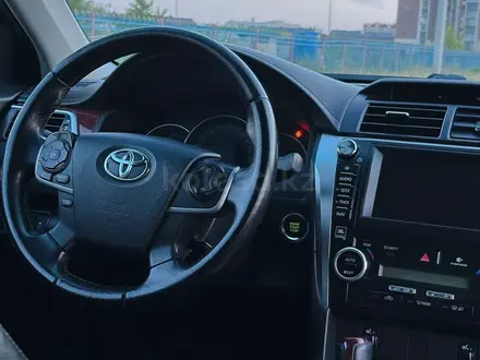 Toyota Camry 2014 года за 10 500 000 тг. в Актау – фото 9