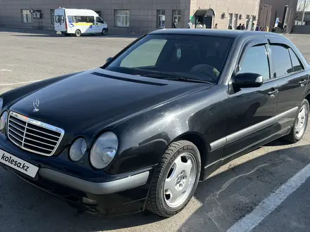 Mercedes-Benz E 200 2002 года за 4 150 000 тг. в Семей