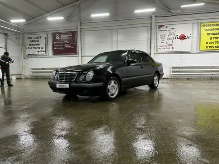 Mercedes-Benz E 200 2002 года за 4 150 000 тг. в Семей – фото 17