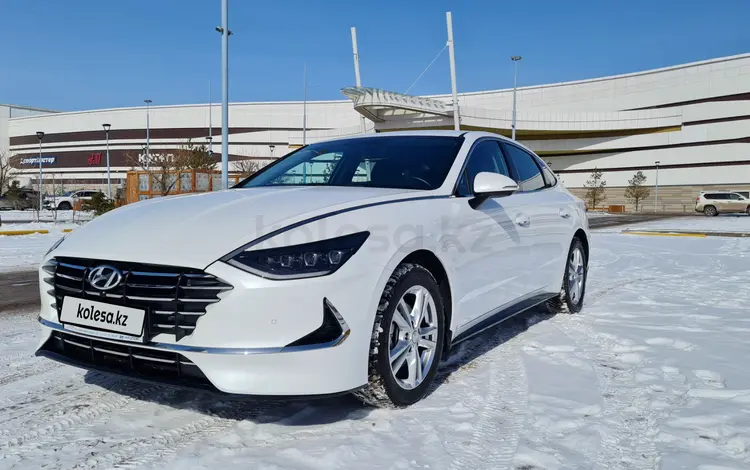 Hyundai Sonata 2021 годаfor13 200 000 тг. в Астана