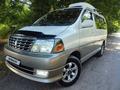 Toyota Grand Hiace 2002 годаүшін9 500 000 тг. в Алматы