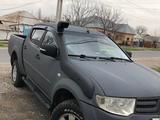 Mitsubishi L200 2014 года за 7 800 000 тг. в Шымкент