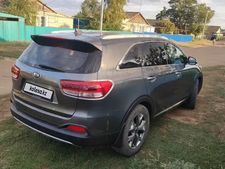 Kia Sorento 2017 года за 10 000 000 тг. в Уральск – фото 5