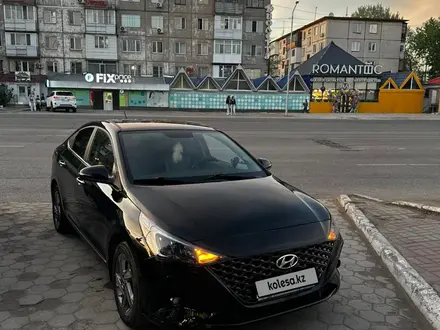 Hyundai Accent 2021 года за 7 400 000 тг. в Караганда