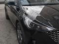 Hyundai Accent 2021 года за 7 400 000 тг. в Караганда – фото 2