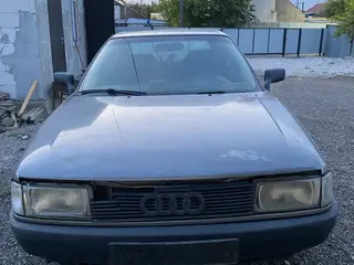 Audi 80
