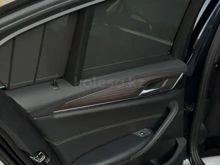 BMW 530 2017 года за 15 299 999 тг. в Алматы – фото 26