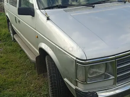 Chrysler Voyager 1989 года за 1 300 000 тг. в Тайынша – фото 3