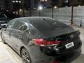 Hyundai Elantra 2018 года за 4 900 000 тг. в Караганда – фото 3