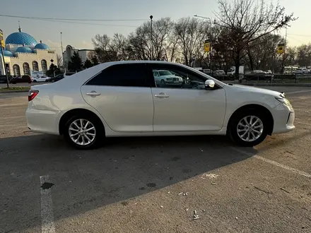 Toyota Camry 2016 года за 12 000 000 тг. в Алматы – фото 8