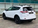 Toyota RAV4 2019 года за 13 790 000 тг. в Астана – фото 5