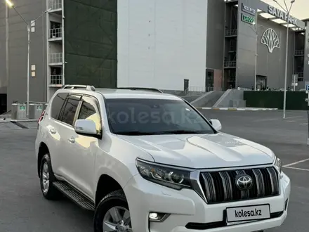 Toyota Land Cruiser Prado 2021 года за 26 000 000 тг. в Актау