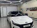 Hyundai Elantra 2023 года за 11 500 000 тг. в Алматы – фото 2