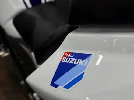 Suzuki  SV 650 2011 года за 2 850 000 тг. в Алматы – фото 12