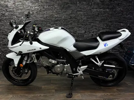 Suzuki  SV 650 2011 года за 2 850 000 тг. в Алматы – фото 13