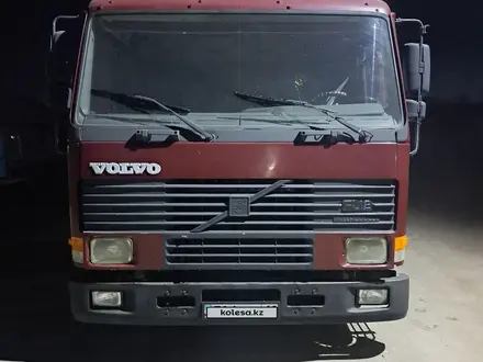 Volvo  FL 1996 года за 15 500 000 тг. в Алматы – фото 5