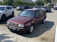 Volkswagen Vento, 1992