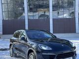 Porsche Cayenne 2011 года за 11 850 000 тг. в Караганда – фото 2