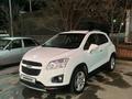 Chevrolet Tracker 2015 года за 5 500 000 тг. в Атырау – фото 2